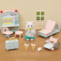 Sylvanian Families Country Doctor Playset with Figure