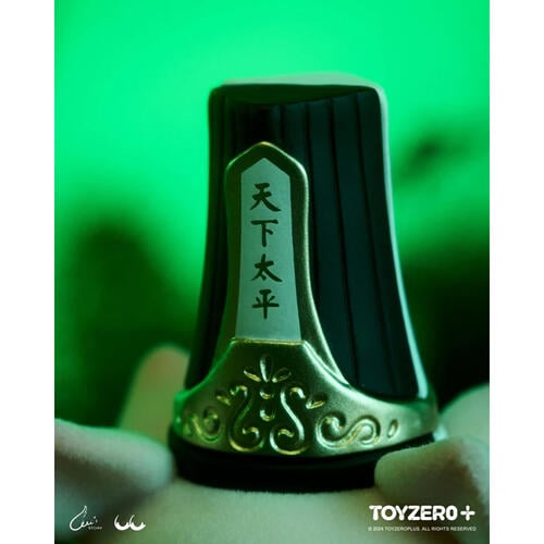 Lulu The Piggy Surprise Can (Black And White Guards)