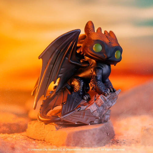 Funko Pop! Deluxe: How To Train Your Dragon - Toothless