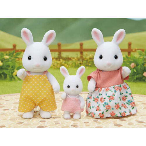 Sylvanian Families Snow Rabbit Family Set