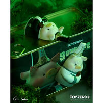 Lulu The Piggy Surprise Can (Black And White Guards)