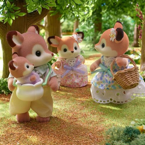 Sylvanian Families Deer Family 5799