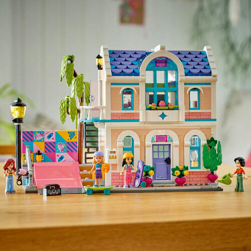 LEGO Friends Liann's Family House 42687