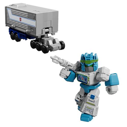 Blokees บล็อคคีส์ ทรานส์ฟอร์เมอร์ส รุ่น Defender เวอร์ชัน 05 ผู้ทรยศต่อทรราช