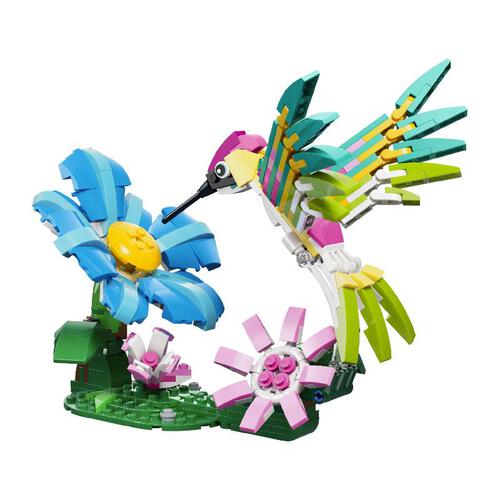 LEGO Creator 3 in 1 Wild Animals: Colorful Hummingbird 31384