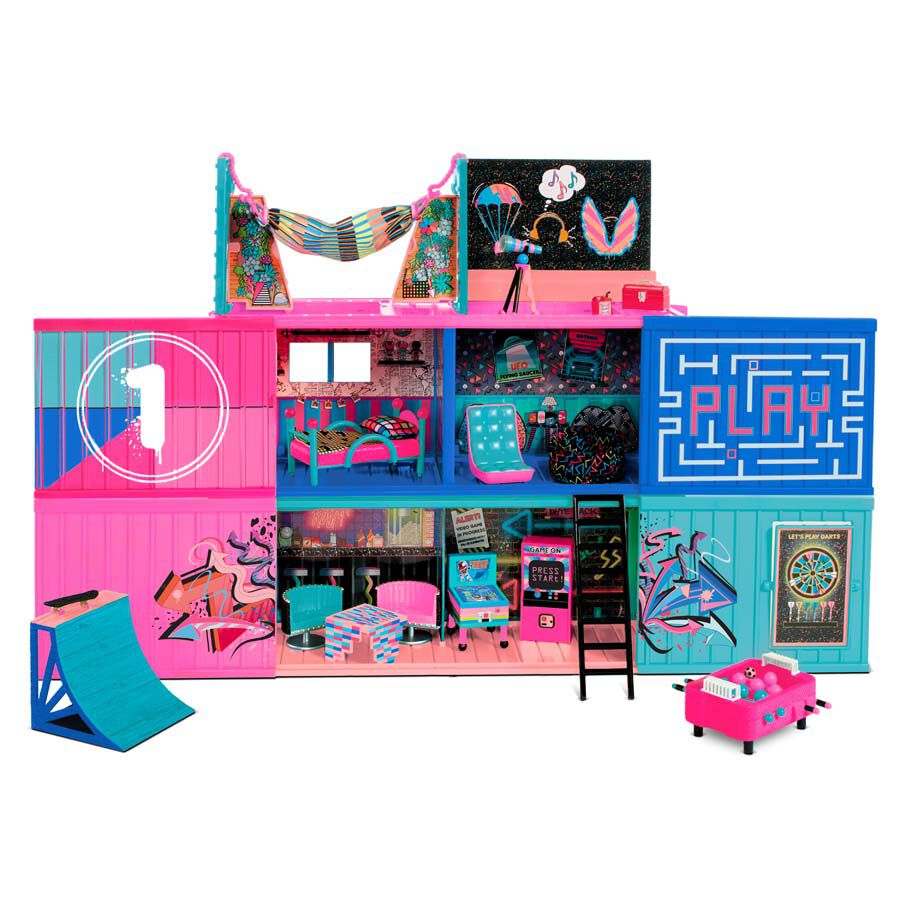 L.O.L. Surprise Fashion Show House