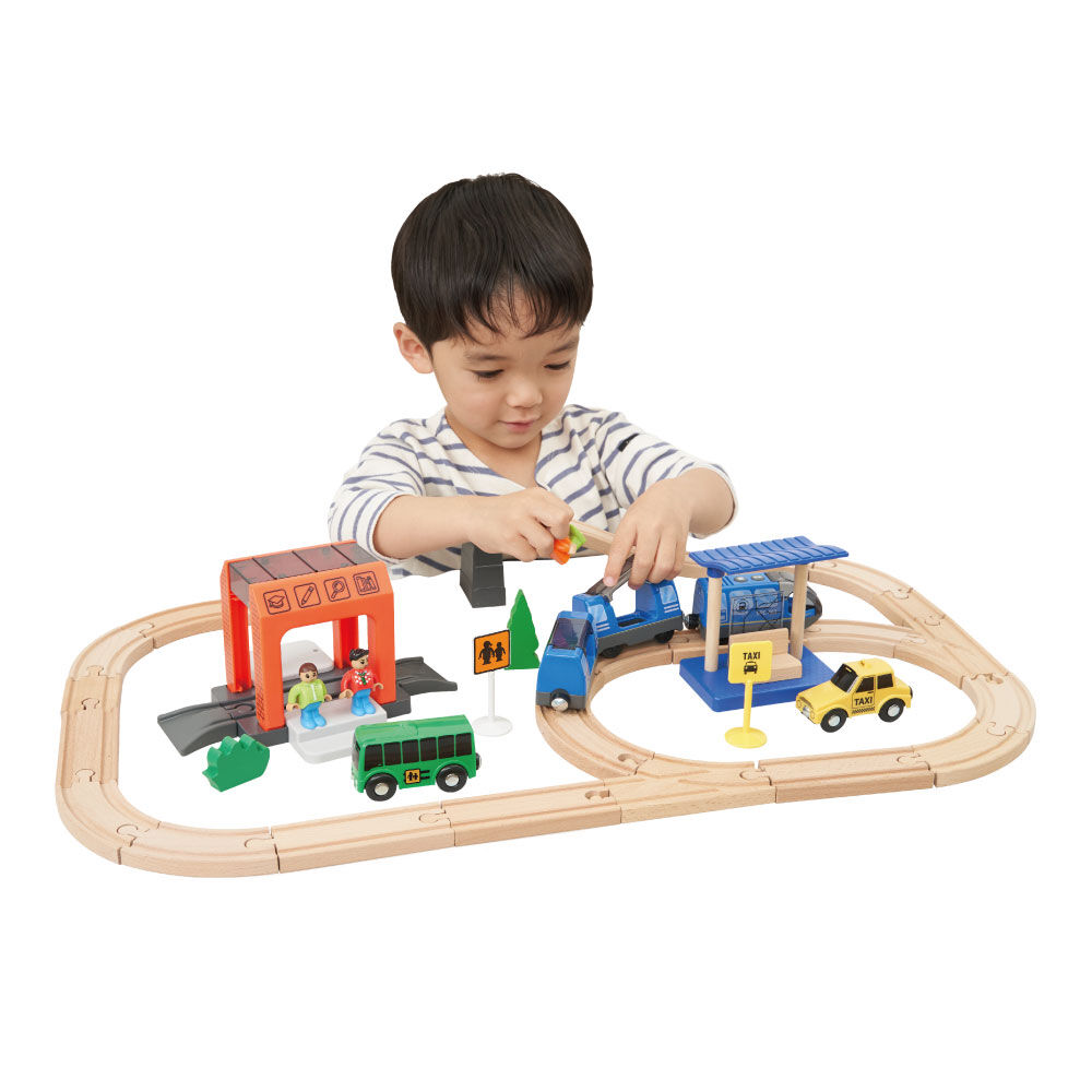 Thomas the train wooden train set outlet
