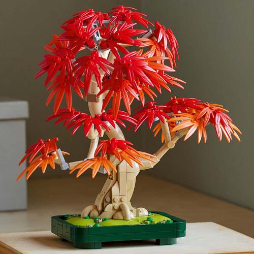 LEGO Botanicals Japanese Red Maple Bonsai Tree 10348 
