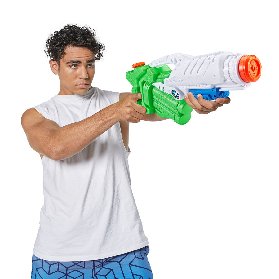 Water blaster sales toy