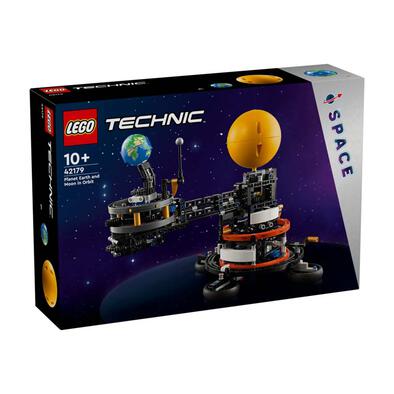 LEGO Technic Planet Earth and Moon in Orbit 42179