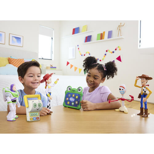 Toy Story 5 Playscale Interactable Figure - Assorted (1 Pc)