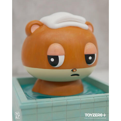 TOYZEROPLUS Jun Makita: The Healing Moment Of A Day - Bear Bath