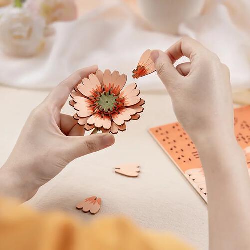 Rolife Light Orange Gerbera