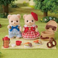 Sylvanian Families Biscuit Bear Sister Brother &ndash; Delicious Picnic