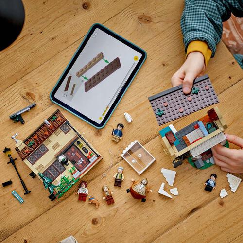LEGO Harry Potter Privet Drive: Aunt Marge's Visit 76451