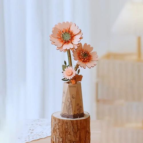 Rolife Light Orange Gerbera