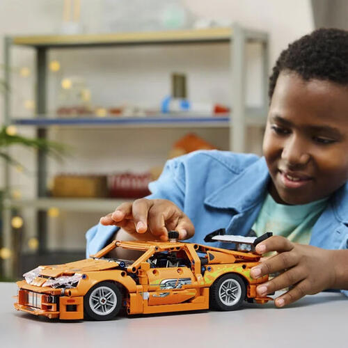 LEGO Technic Fast & Furious Toyota Supra MK4 42204