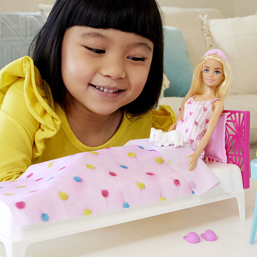 Barbie Doll And Bedroom Playset Toys R Us Thailand Official Website