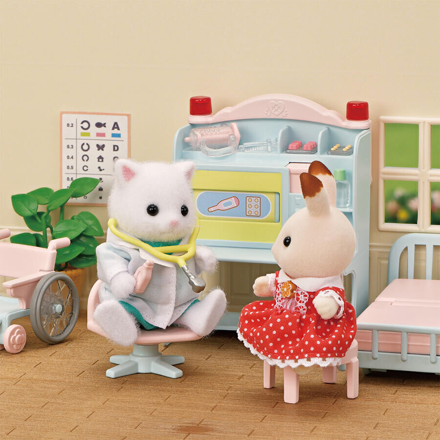 Sylvanian Families Country Doctor Playset with Figure Toys R Us Thailand Official Website