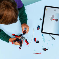 LEGO Marvel Super Heroes Miles Morales Mech vs. Spider-Man 2099 76337