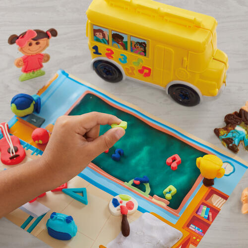 Play-Doh School Day Adventures