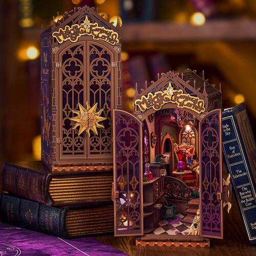 Rolife Magic Fantasy Corner Book Nook