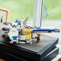 Lego Star Wars New Republic X-Wing Starfighter 75460