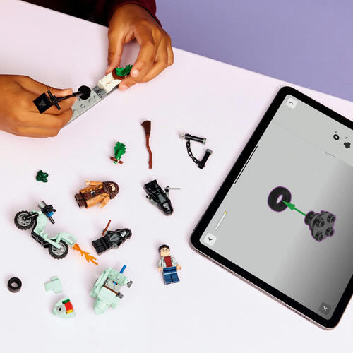 LEGO Harry Potter Hagrid & Harry's Privet Drive Escape 76459