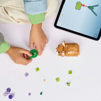 LEGO Creator 3 in 1Cute Hamster with a Flower 31376
