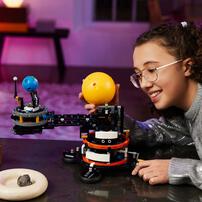 LEGO Technic Planet Earth and Moon in Orbit 42179