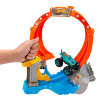 Hot Wheels ชุดรางมอนสเตอร์ทรัคส์ รุ่นหมุนเกลียวสู้ฉลาม