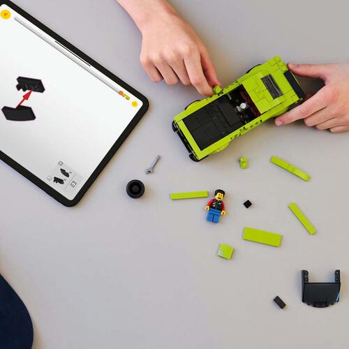 LEGO Speed Champions Dodge Challenger SRT Hellcat Sports Car 77237