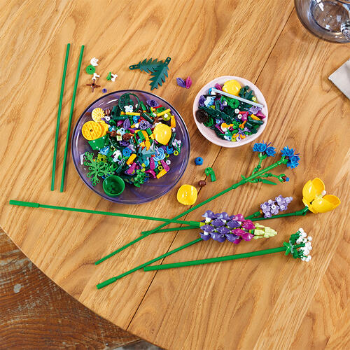 LEGO Icons Botanical Collection Wildflower Bouquet 10313