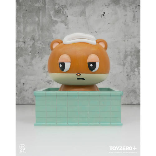 TOYZEROPLUS Jun Makita: The Healing Moment Of A Day - Bear Bath