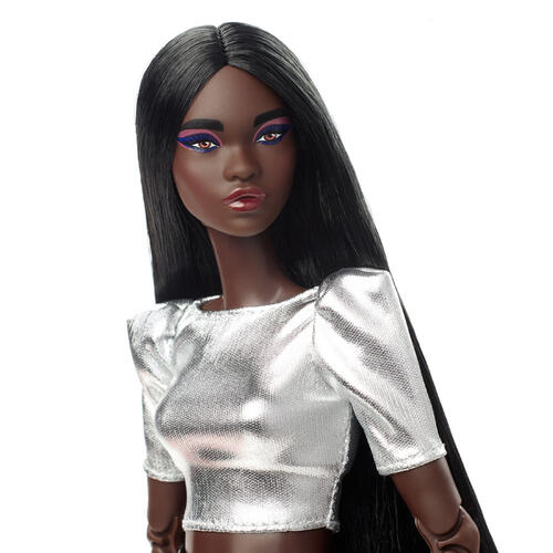 Barbie Signature Looks Doll Tall Dark Brown Hairs